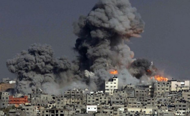 smoke billows following an israeli missile strike in gaza photo afp smoke billows following an israeli missile strike in gaza photo afp