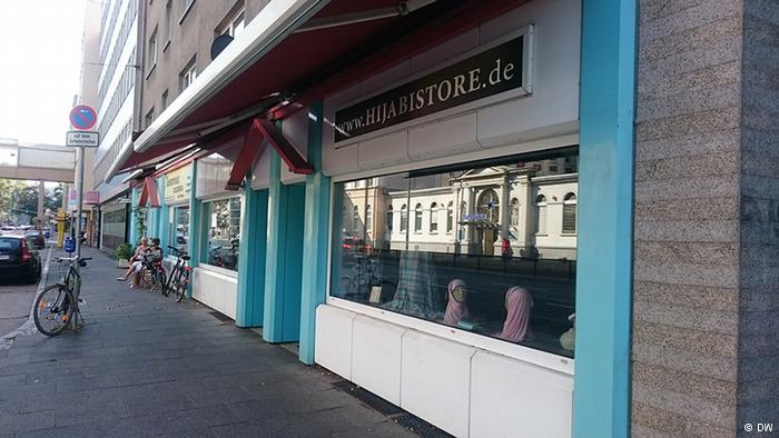 the hijabi store in a central frankfurt district sells niqabs burqas and others kinds of veils for orthodox muslim women photo dw