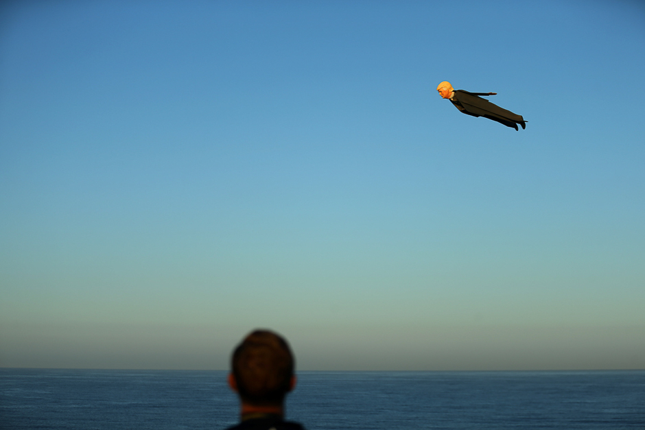 model plane builder otto dieffenbach iii makes his remote control plane resembling us presidential candidate donald trump and flies it over the beach in carlsbad california photo reuters