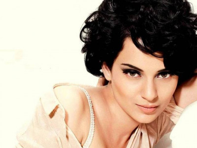 kangana takes subtle dig at hrithik says she s not a feminist kangana takes subtle dig at hrithik says she s not a feminist