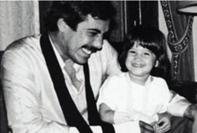 fatima bhutto pays touching tribute to father on 20th death anniversary fatima bhutto pays touching tribute to father on 20th death anniversary