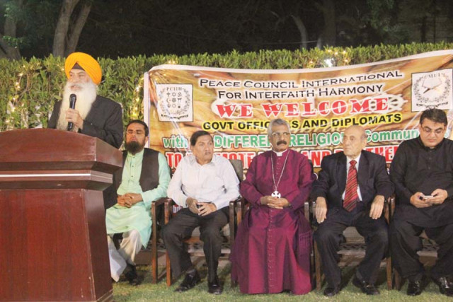 peace council international for interfaith harmony organised an event to celebrate world peace day which falls on september 21 photo ayesha mir express peace council international for interfaith harmony organised an event to celebrate world peace day which falls on september 21 photo ayesha mir express