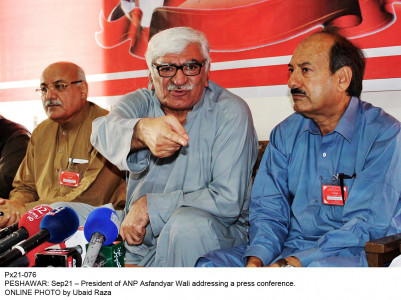 cpec route anp chief urges govt to call apc