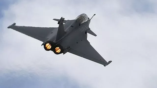 air force representatives warned india 039 s parliament last year that the number of squadrons could fall to 25 by 2022 putting india on a par with its nuclear armed neighbour and arch rival pakistan photo reuters air force representatives warned india 039 s parliament last year that the number of squadrons could fall to 25 by 2022 putting india on a par with its nuclear armed neighbour and arch rival pakistan photo reuters