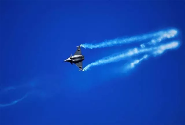 this deal is india 039 s first major acquisition of fighter planes for two decades photo reuters this deal is india 039 s first major acquisition of fighter planes for two decades photo reuters