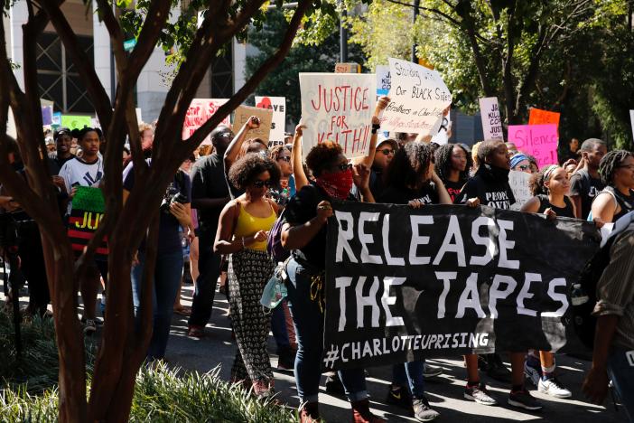 marchers protest the police shooting of keith scott in charlotte north carolina u s september 24 2016 photo reuters