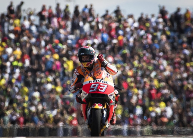 marc marquez celebrates after winning at the motorland racetrack in alcaniz on september 25 2016 photo afp marc marquez celebrates after winning at the motorland racetrack in alcaniz on september 25 2016 photo afp