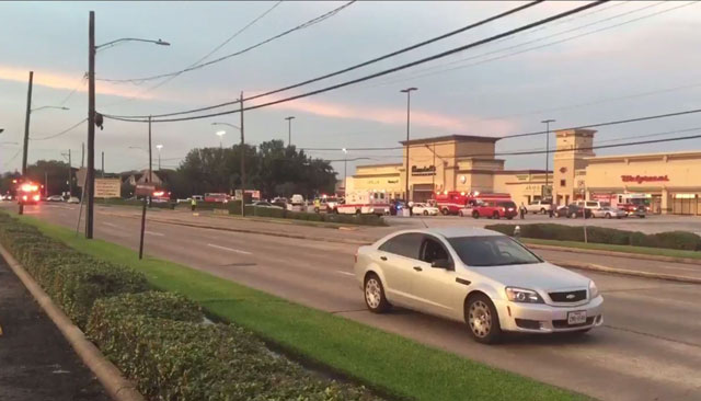 this video frame grab obtained september 26 2016 courtesy of khou tv in houston texas shows emergency vehicles at the scene of a shooting photo afp