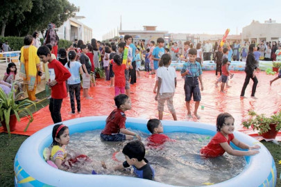 outdoor activity aqua fest attracts water lovers outdoor activity aqua fest attracts water lovers