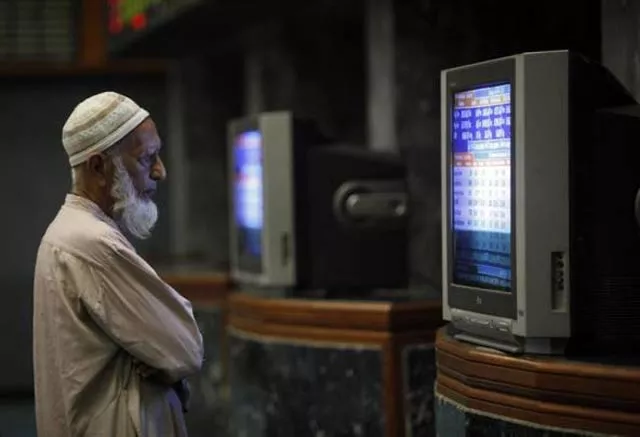finance ministry says trade account has been worsening and is under pressure photo reuters finance ministry says trade account has been worsening and is under pressure photo reuters