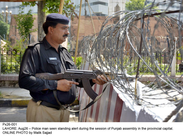 human rights watch publishes report on police abuse photo express