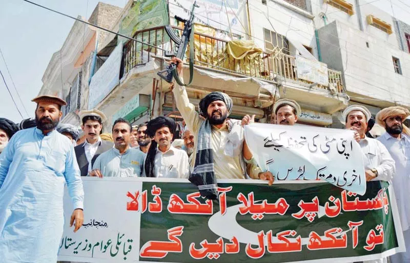 tribesmen from north waziristan stage a protest in bannu against india s provocative statements photo inp tribesmen from north waziristan stage a protest in bannu against india s provocative statements photo inp