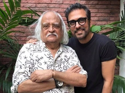 bilal and anwar maqsood s endearing exchange on father s day wins hearts