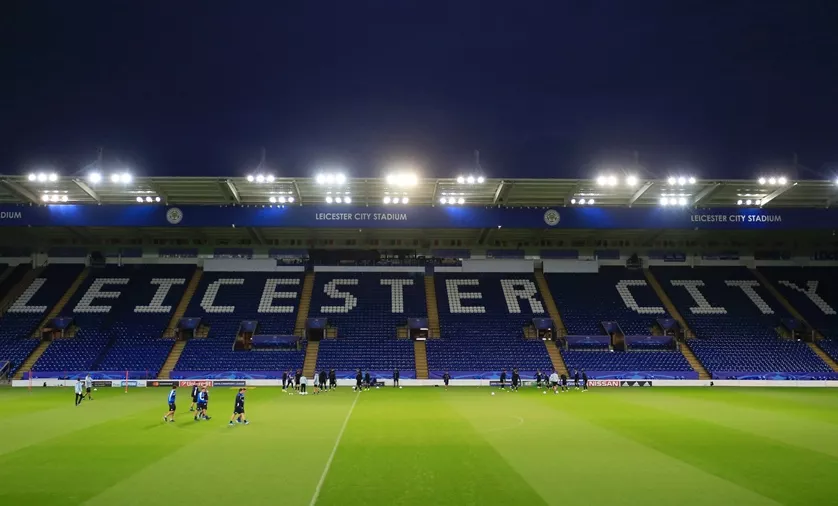 porto players take part in a training session at the king power stadium in leicester central england on september 26 2016 ahead of their uefa champions league group g stage football match against leicester city photo afp porto players take part in a training session at the king power stadium in leicester central england on september 26 2016 ahead of their uefa champions league group g stage football match against leicester city photo afp