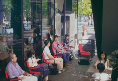 nissan s robotic chairs make waiting in line a breeze nissan s robotic chairs make waiting in line a breeze