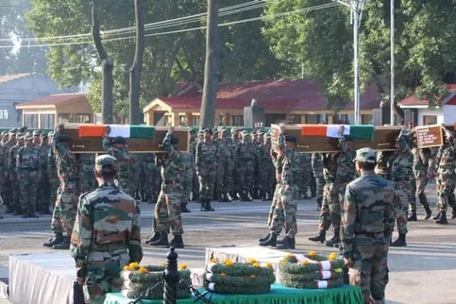 indian army soldiers carry the coffins of their colleagues who were killed after gunmen attacked an indian army base in kashmir 039 s uri on sunday during a wreath laying ceremony in srinagar september 19 2016 photo reuters indian army soldiers carry the coffins of their colleagues who were killed after gunmen attacked an indian army base in kashmir 039 s uri on sunday during a wreath laying ceremony in srinagar september 19 2016 photo reuters