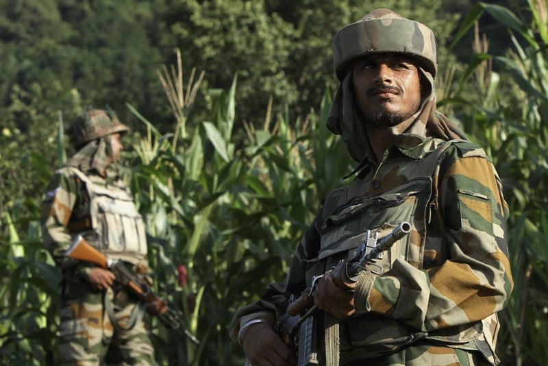 indian army soldiers patrol near the line of control a ceasefire line dividing kashmir between india and pakistan in poonch district in this august 7 2013 file photo photo reuters file