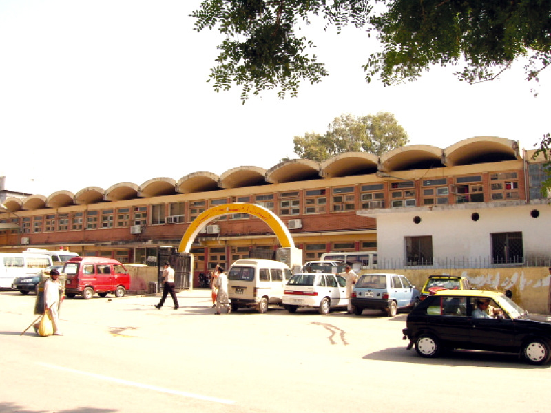 naru and four other doctors of the hospital as well as a section officer of the capital administration and development division cadd are already behind bars on corruption charges photo file