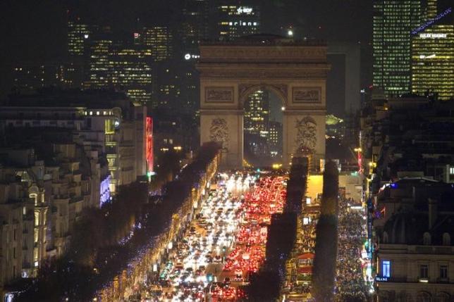 a general view of the champs elysees avenue as rush hour traffic fills the avenue leading up to the arc de triomphe in paris photo reuters