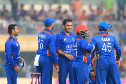 afghanistan beat bangladesh by two wickets in odi afghanistan beat bangladesh by two wickets in odi