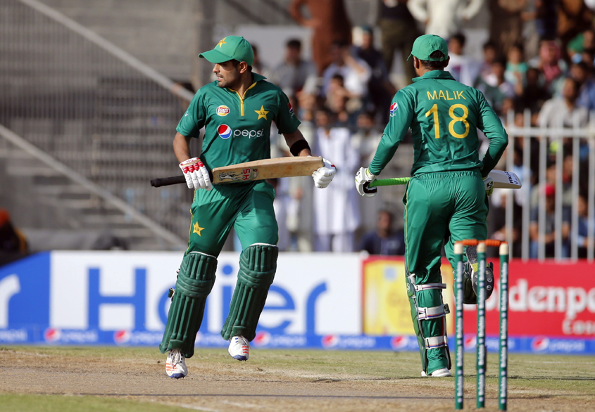 azam s rapid fire 139 ball 120 helped pakistan post a challenging 284 9 in a match reduced to 49 overs a side due to a 70 minute floodlight failure at sharjah stadium in the uae photo afp