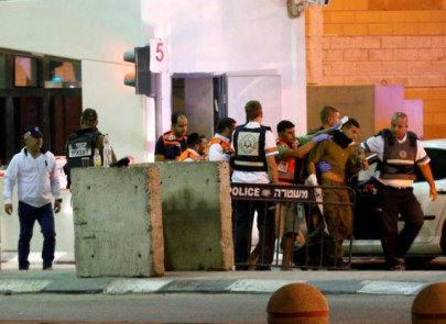 israeli troops kill palestinian who stabbed guard at west bank checkpoint israeli troops kill palestinian who stabbed guard at west bank checkpoint