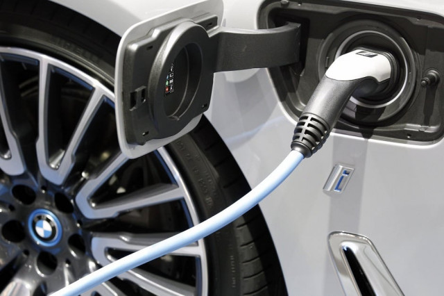 the electric mini is expected to debut in three years photo afp the electric mini is expected to debut in three years photo afp