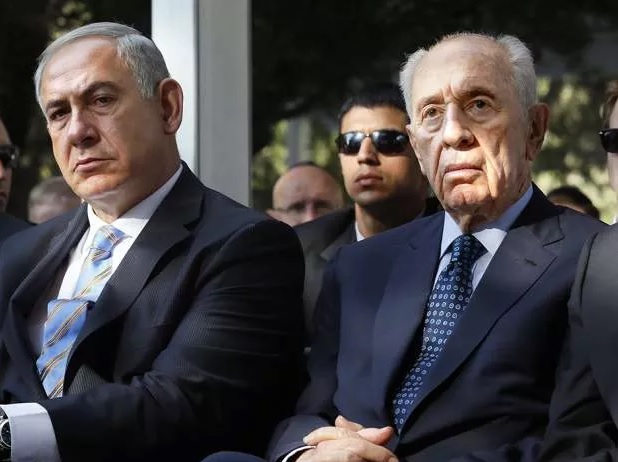 israeli prime minister benjamin netanyahu and then israeli president shimon peres pictured together in 2013 photo afp
