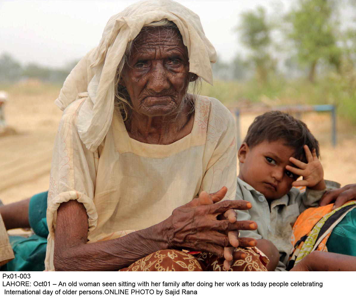 helpage communication coordinator waqas qureshi shared statistics and recent research by pakistani scholars and steps the government had taken for the elderly photo online