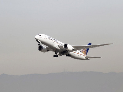 us airline passenger told to switch seats as pakistani men did not want to sit next to woman us airline passenger told to switch seats as pakistani men did not want to sit next to woman