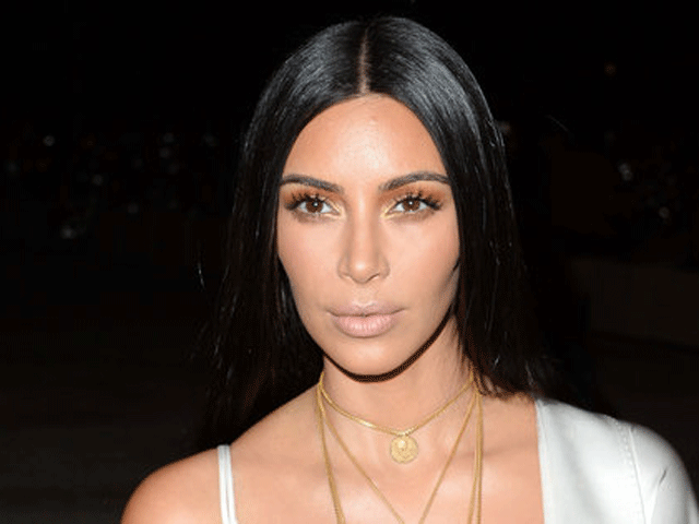 Kim Kardashian held up in Paris, deprived of millions in jewels: police