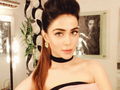 has humaima malik found a new friend in this british band member has humaima malik found a new friend in this british band member