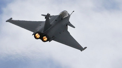 india s reliance ties up with dassault after fighter jet deal