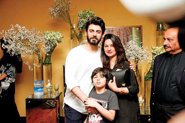 fawad khan ayaan khan and sadaf fawad a royal affair diva ni launches a book titled a queen s ransom and exculusively screens the movie sultan in lahore fawad khan ayaan khan and sadaf fawad a royal affair diva ni launches a book titled a queen s ransom and exculusively screens the movie sultan in lahore