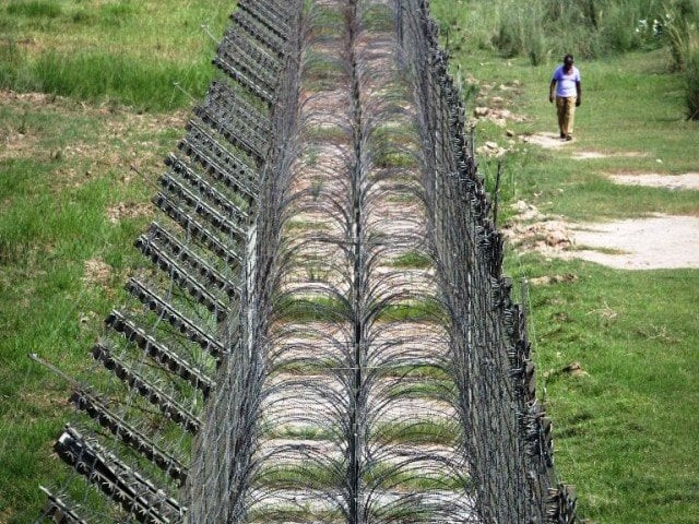 a file photo of line of control between pakistan and india photo reuters a file photo of line of control between pakistan and india photo reuters