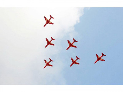 royal air force aerobatics team performs in karachi royal air force aerobatics team performs in karachi