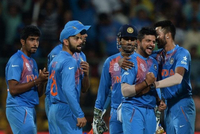 suresh raina 2r celebrates with teammates photo afp suresh raina 2r celebrates with teammates photo afp