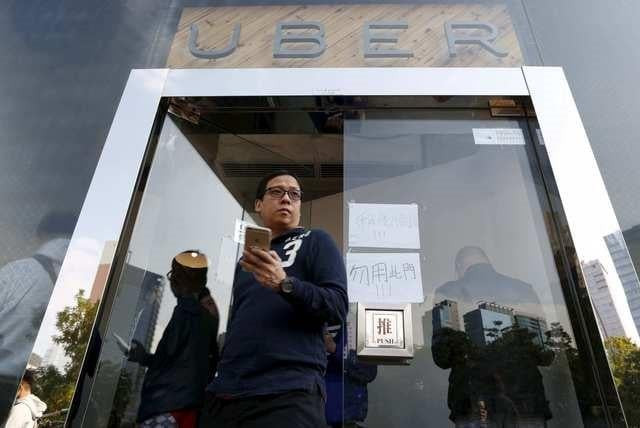 beijing 039 s transport commission is proposing to require divers to have local household registration photo reuters beijing 039 s transport commission is proposing to require divers to have local household registration photo reuters
