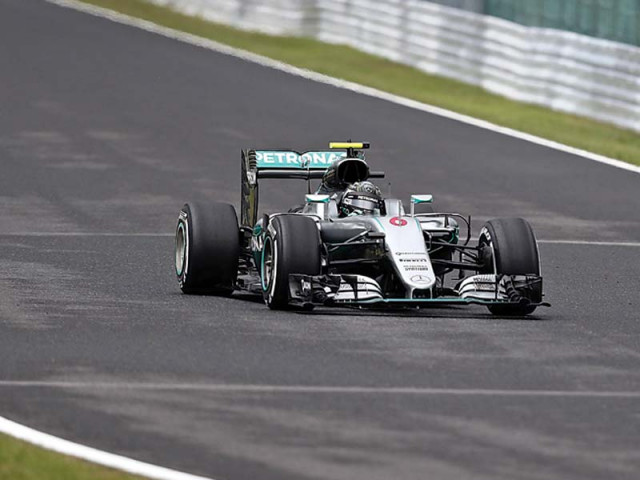 rosberg has led every session of the race weekend and confirmed his superiority around the suzuka circuit with a fastest lap of 1min 30 647sec photo afp rosberg has led every session of the race weekend and confirmed his superiority around the suzuka circuit with a fastest lap of 1min 30 647sec photo afp