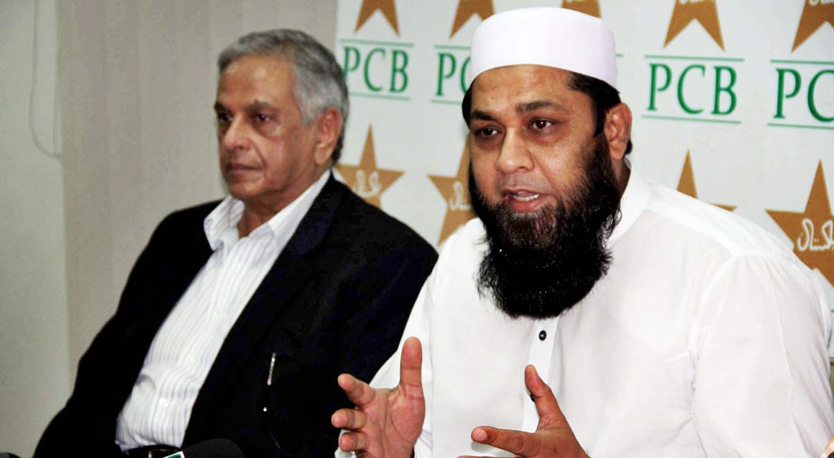 inzamam announcing test squad for west indies series photo online anwar abbas