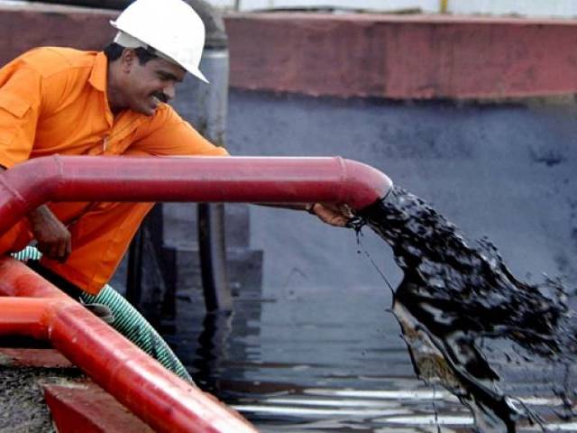 this comes after saudi last month agreed to a surprise output cut of oil cartel opec the first in eight years photo afp