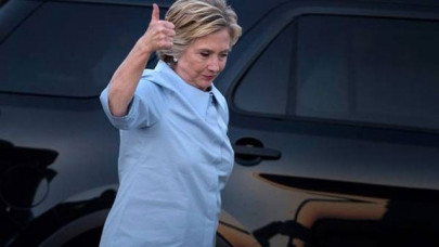 foreign policy backs clinton in landmark move foreign policy backs clinton in landmark move