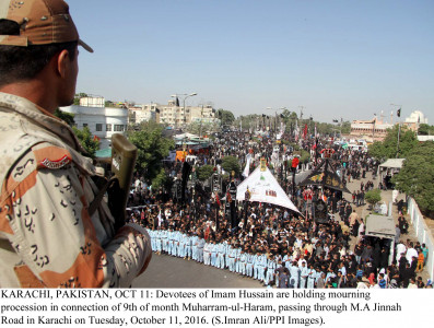 rush suffocation mourner dies over dozen fall unconscious rush suffocation mourner dies over dozen fall unconscious