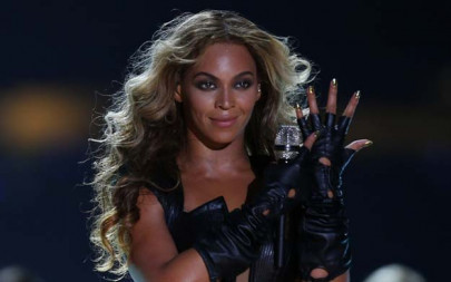 trump s team blames beyonc for his lewd comments trump s team blames beyonc for his lewd comments