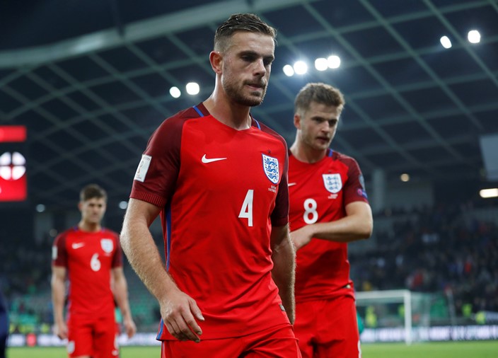 england 039 s jordan henderson looks dejected at the end of the match against slovenia on october 11 2016 photo reuters