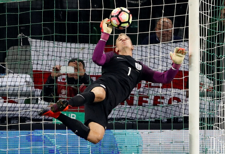 england 039 s joe hart makes a save against slovenia on october 12 2016 photo reuters