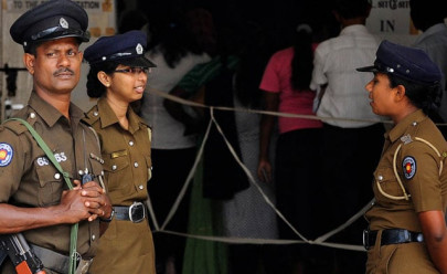 sri lankan police force to grant equal status to women sri lankan police force to grant equal status to women