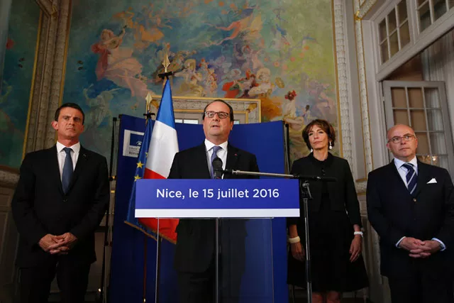 this file photo taken on july 15 2016 shows french president francois hollande c answering journalists 039 questions next to french prime minister manuel valls l french interior minister bernard cazeneuve r and french minister of health marisol touraine 2ndr at the prefectoral palace in nice southeastern france killing at least 86 people photo afp this file photo taken on july 15 2016 shows french president francois hollande c answering journalists 039 questions next to french prime minister manuel valls l french interior minister bernard cazeneuve r and french minister of health marisol touraine 2ndr at the prefectoral palace in nice southeastern france killing at least 86 people photo afp