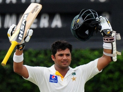 ton up azhar lights up pakistan s day night test ton up azhar lights up pakistan s day night test