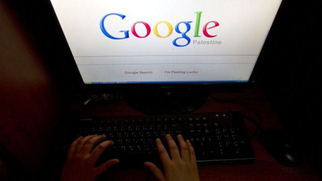 google has started indexing mobile websites separately photo afp